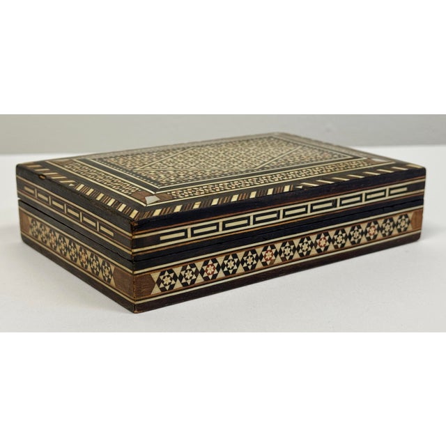 Vintage Syrian Marquetry Carved Inlaid Box For Sale - Image 4 of 9