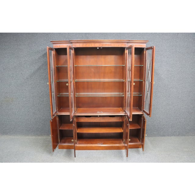 Baker Historic Charleston Mahogany Breakfront For Sale In Philadelphia - Image 6 of 12