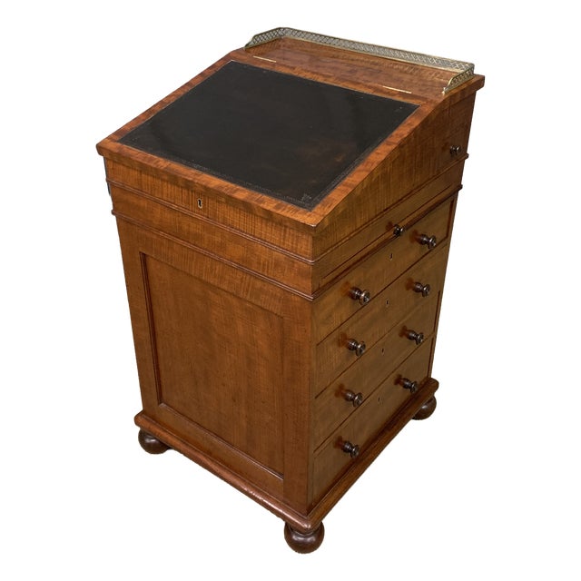 George IV Mahogany Davenport from Gillows, 1825 For Sale