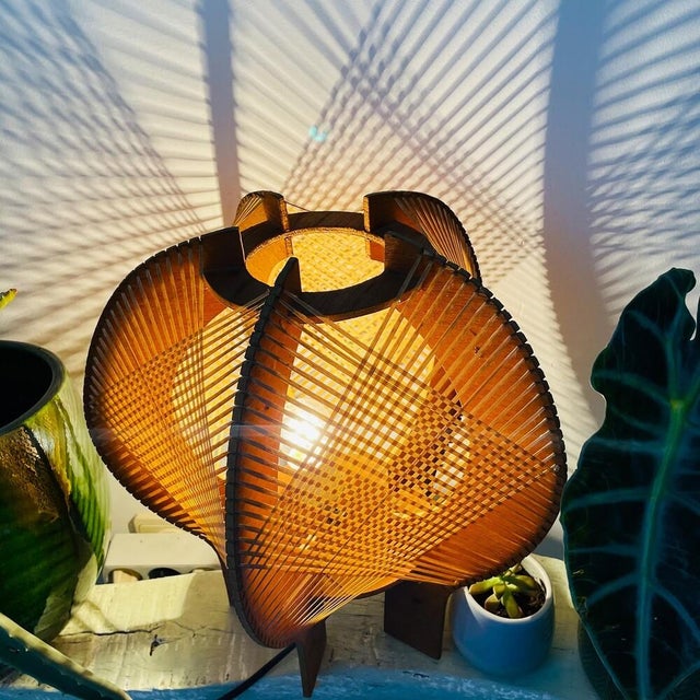 1960s Mid-Century Portuguese Sculptural Wooden Table Lamp, 1960s For Sale - Image 5 of 11
