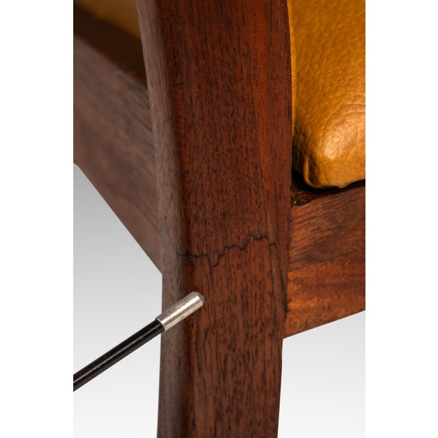 Restored Mid-Century Modern High-Back Desk / Side/ Dining Chair in Walnut by Milo Baughman for Dillingham, Usa, C. 1960s For Sale - Image 18 of 18