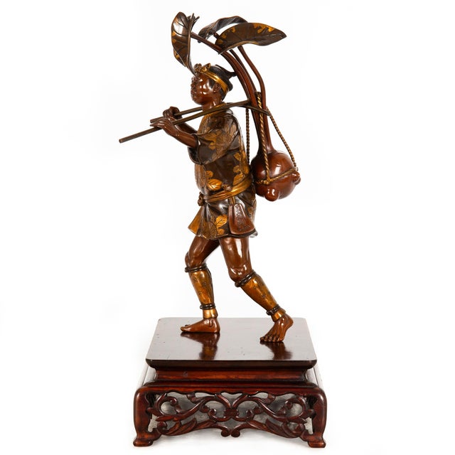 Late 19th Century Fine Japanese Meiji Period Bronze Sculpture Okimono of Fire Watchman For Sale - Image 5 of 18