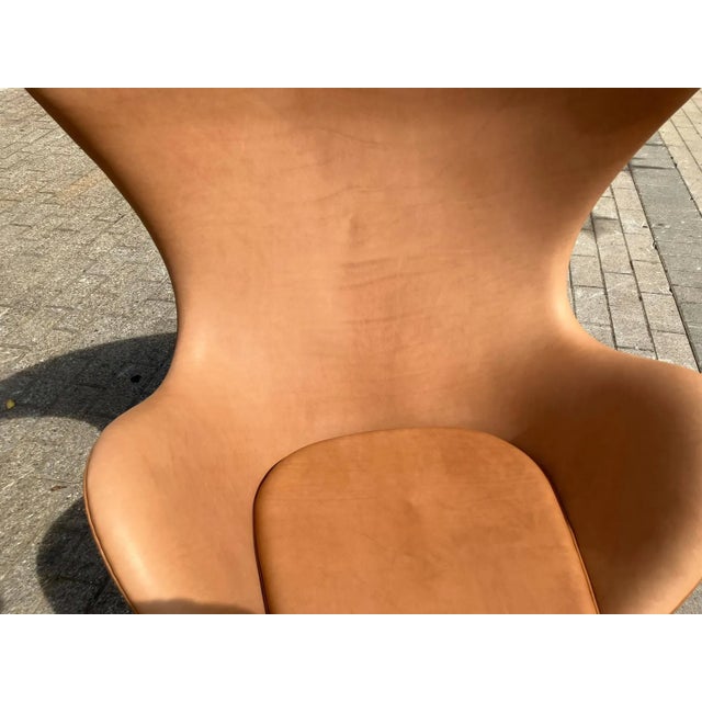 Fritz Hansen Egg Chair 07-'63 Cognac Camel Vintage Leather For Sale - Image 15 of 17