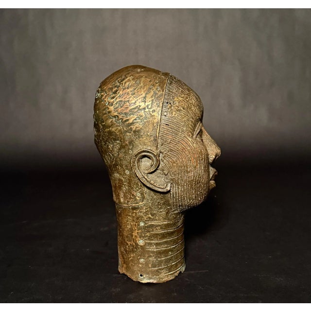 Figurative Early 20th Century Ife-Style Yoruba Bronze Portrait Head, Nigeria For Sale - Image 3 of 8