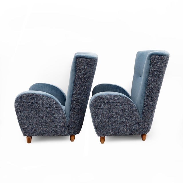 Paolo Buffa Italian High-Back Armchairs in Blue Velvet and Chenille attributed to Paolo Buffa, 1950, Set of 2 For Sale - Image 4 of 10