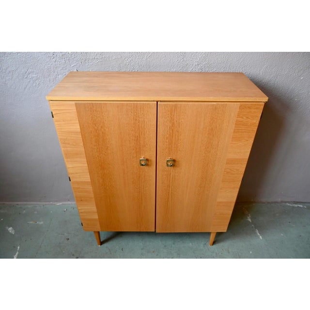 1960s Vintage Shoe Cabinet in Light Wood and Chrome-Plated Metal, 1960s For Sale - Image 5 of 13