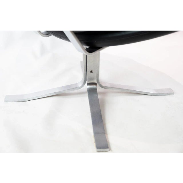 Metal Model EJ 5 Corona Easy Chair by Poul M. Volther, 1964 For Sale - Image 7 of 9