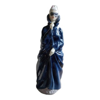 Vintage 1970s Royal Doulton "Masque" Figurine Hn2554 For Sale