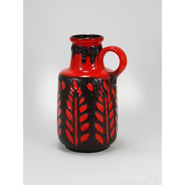 Tall Fat Lava Art Pottery Floor Vase attributed to Scheurich, Western Germany, 1970s For Sale - Image 13 of 17