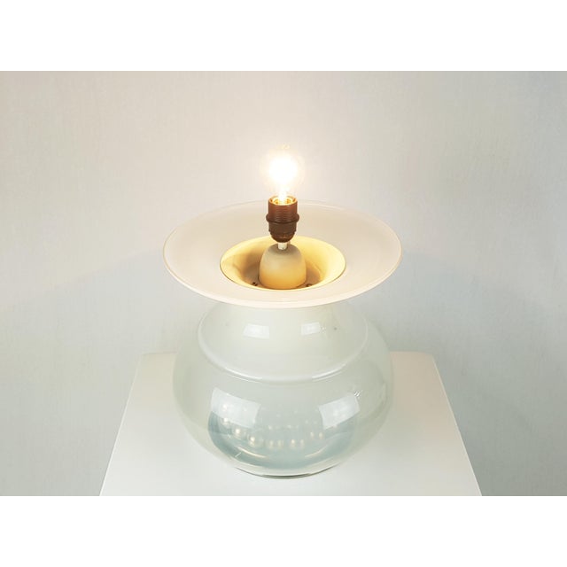 Large Italian Iridescent Glass and Fiberglass Table Lamp, 1970s For Sale - Image 10 of 18