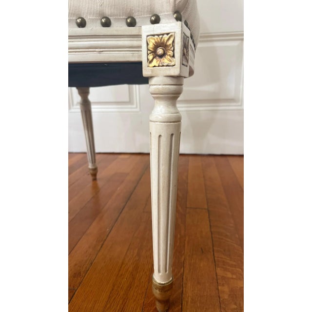 Ivory Vintage French Louis XVI Style Carved Wood Side Chair With Original Painted Finish For Sale - Image 8 of 12