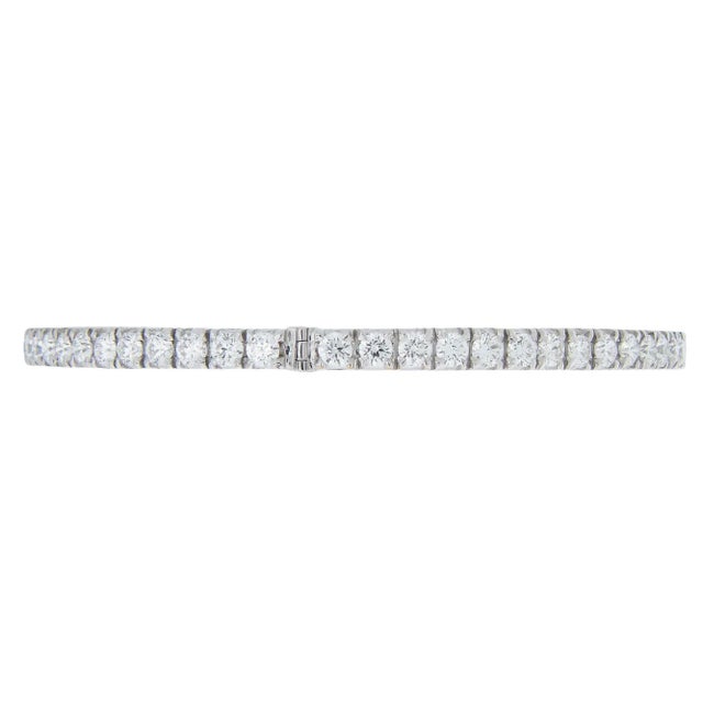 Early 21st Century 5.70 CTW Diamond Hinged Bangle Bracelet For Sale - Image 4 of 6