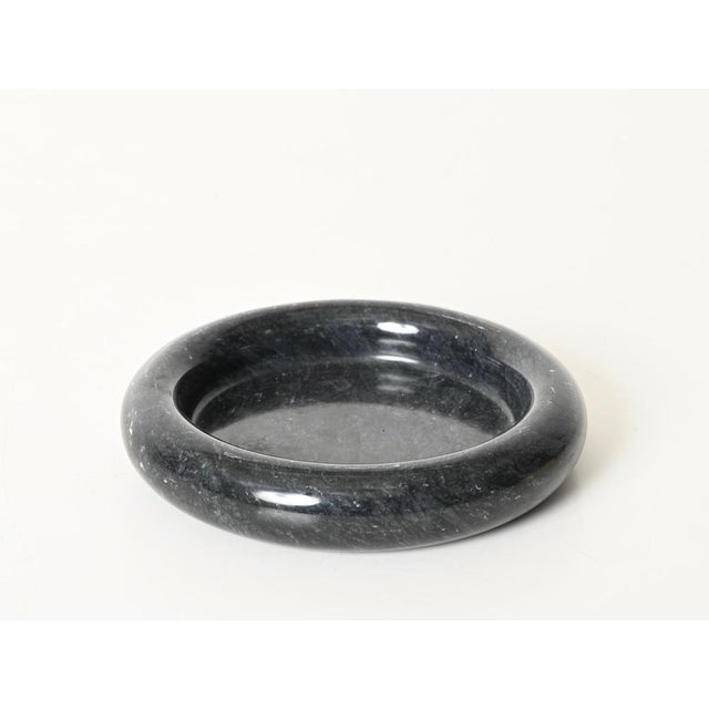 Elegant Italian Mid-Century bowl in black Carnico marble. This stylish and unique piece was produced in Italy during the...