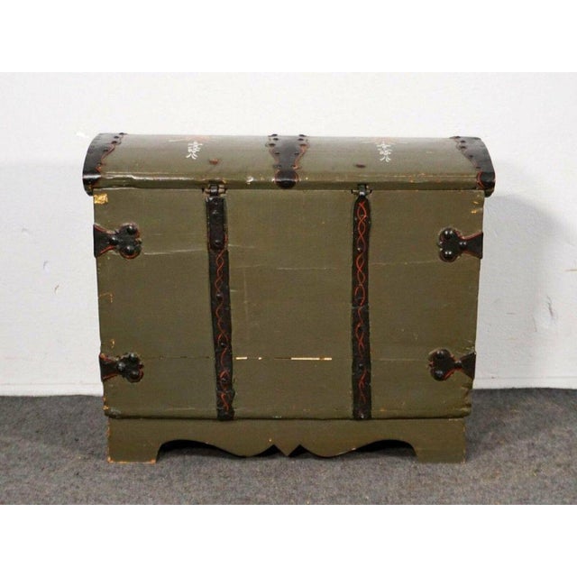 Baroque Round Lidded Chest, 1759 For Sale - Image 5 of 17