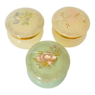 Vintage Italian Alabaster Trinket Boxes – Hand Painted Floral Stone Pill Boxes, Vintage Vanity Decor, Made in Italy - Set of 3 For Sale