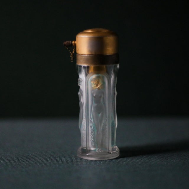 R. Lalique Marny Frosted Glass Perfume Bottle Atomizer, France, C. 1925–1930 For Sale In Las Vegas - Image 6 of 14