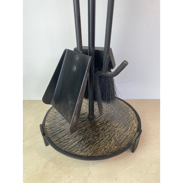 Mid 20th Century Mid-Century Modern Black Iron & Brass Fireplace Tool Set With Stand For Sale - Image 5 of 8