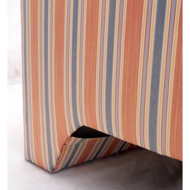 Pair Mid Century Modern Lucite Base Floating Lounge Club Chairs For Sale - Image 17 of 18