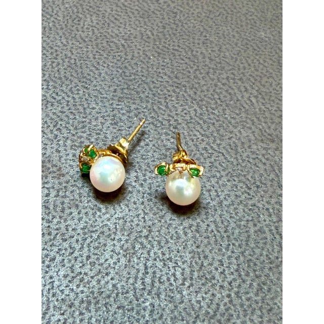 Metal 6 MM White Akoya Aaa Pearl Stud Earrings 14 K Yellow Gold + Diamond + Emerald For Sale - Image 7 of 8