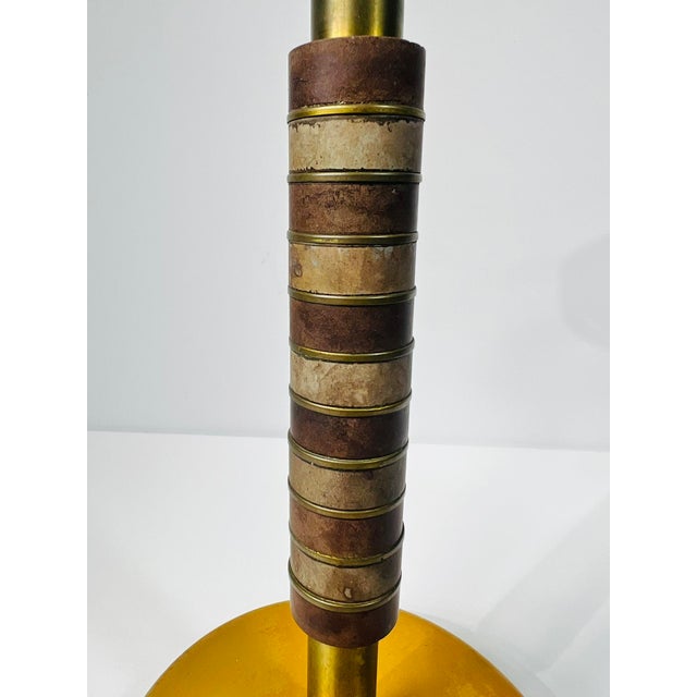 Mid-Century Modern Art Deco Danish Zenith Gold Table Lamp in Aluminum, Brass and Bakelite, 1960 For Sale - Image 4 of 18