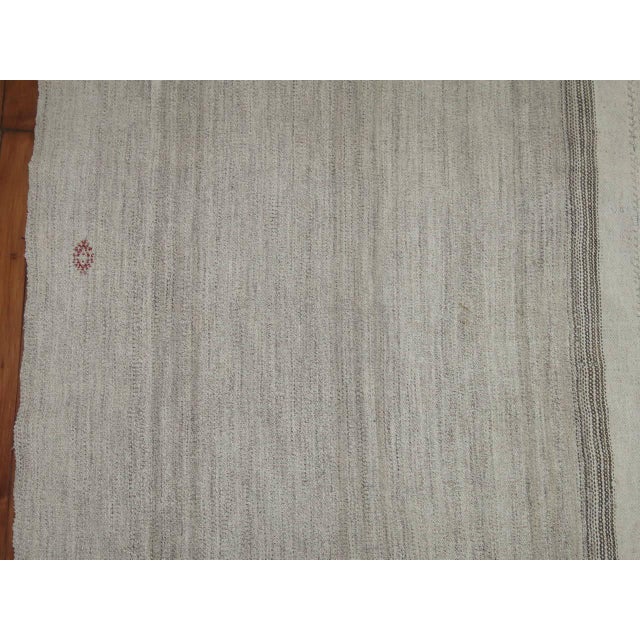 Mid 20th Century Mid 20th Century Ivory Gray Minimalist Turkish Kilim For Sale - Image 5 of 6