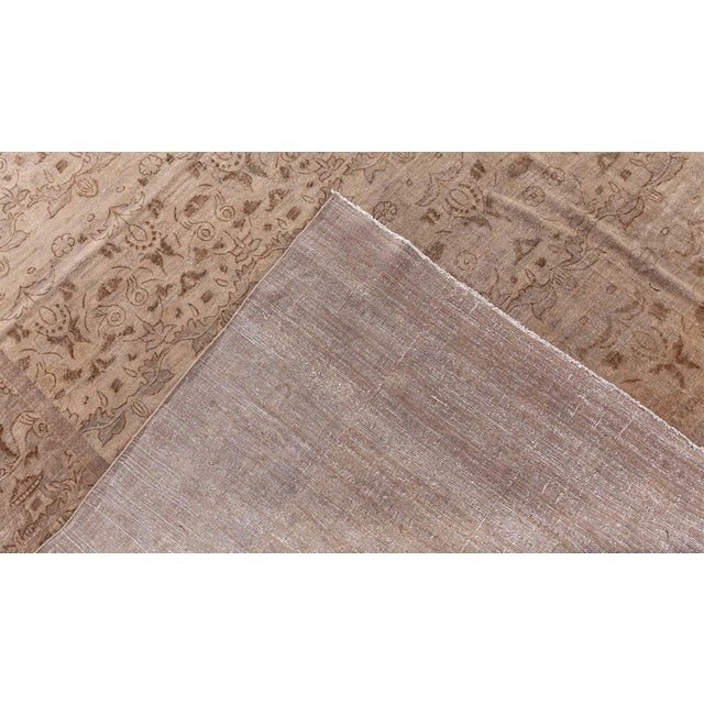 Early 20th Century Subtle Sophistication: Antique Turkish Sivas Rug For Sale - Image 5 of 8