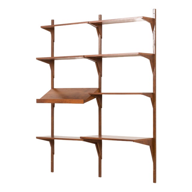 Mid-Century Danish Walnut Shelving Unit in the style of Poul Cadovius, 1960s For Sale