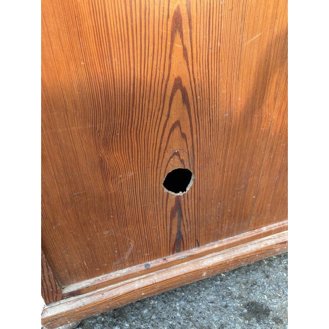 Antique French Washstand in Pitch Pine and White Marble with Zinc Water Tank, 1900s For Sale - Image 16 of 17