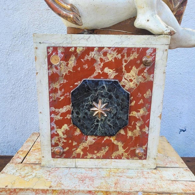 Putto Torch Holder in Lacquered and Gilded Wood, Italy, Late 17th-Early 18th Century For Sale - Image 8 of 18