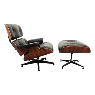 Set of Lounge Chair with Ottoman by Charles and Ray Eames for Herman Miller, Set of 2 For Sale
