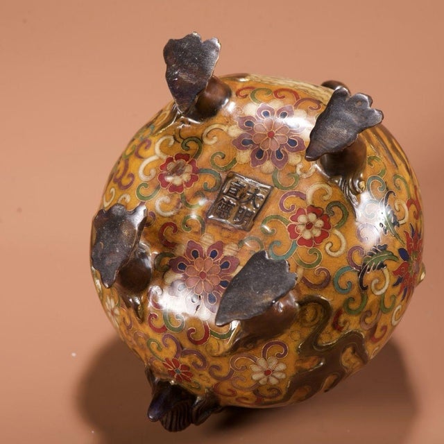 Late 19th Century Cloisonné Enamel Censer With Pixiu Lid, 1.38kg For Sale - Image 9 of 9
