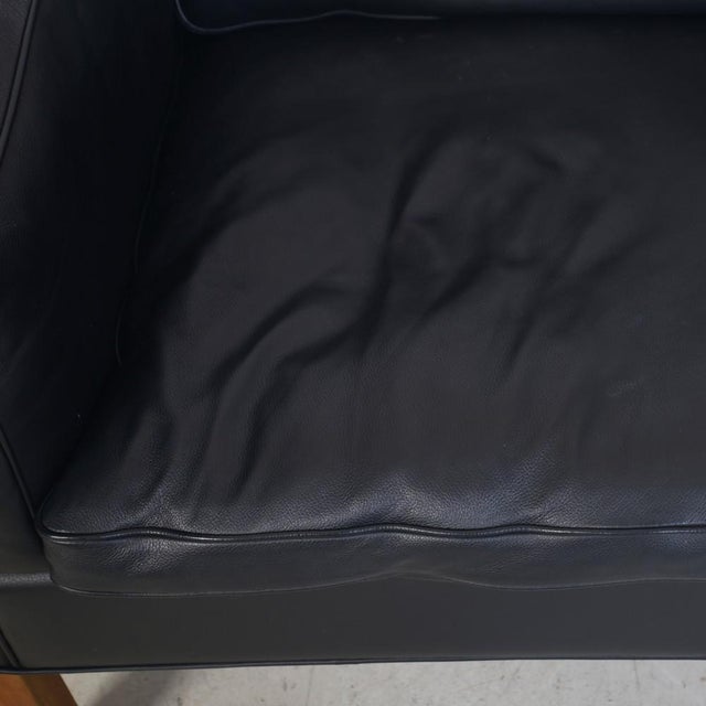 Animal Skin 2212 Two-Seater Sofa in Black Leather by Børge Mogensen, 1980s For Sale - Image 7 of 18