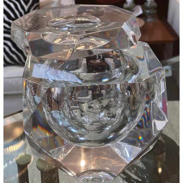 Carole Stupell Mid Century Modern Carole Stupell Lucite Ice Bucket For Sale - Image 4 of 6