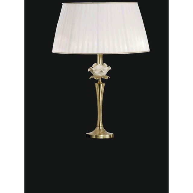 Contemporary Collection Flower Table Lamp in Metal and Crystal by Jago For Sale - Image 3 of 5