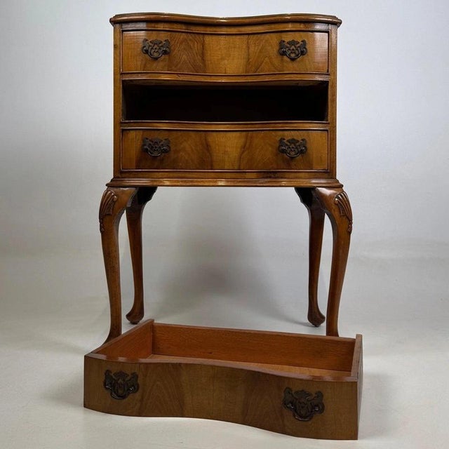20th Century English Figured Walnut Chest of Drawers For Sale - Image 11 of 13