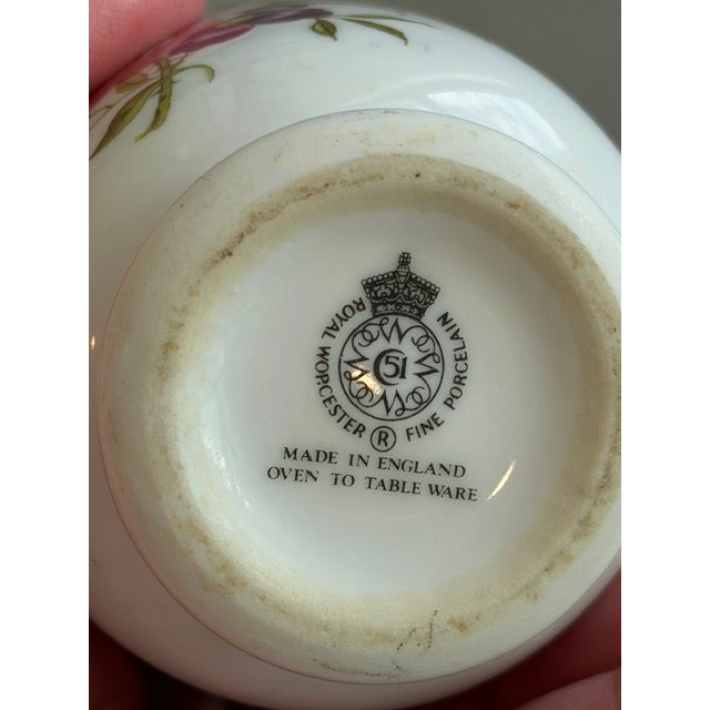 Royal Blue Vintage Royal Worcester Floral Fine Porcelain Egg Coddler – Made in England For Sale - Image 8 of 8