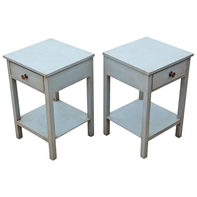 Wood Vintage Georgian Revival Bedside Tables, 1920, Set of 2 For Sale - Image 7 of 10