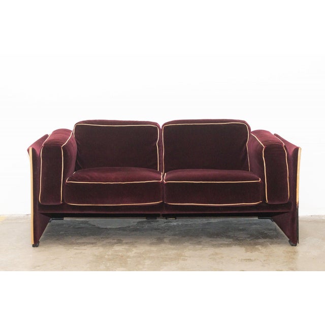 Two-Seater Sofa in Burgundy Velvet by Mario Bellini for Cassina, 1970s For Sale - Image 16 of 16
