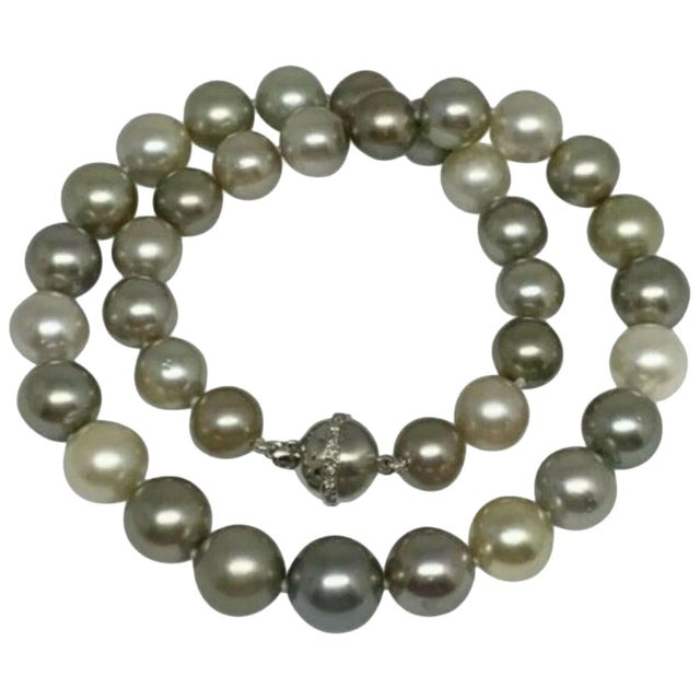 Diamond South Sea Pearl Necklace 14k Gold Certified For Sale In New York - Image 6 of 10