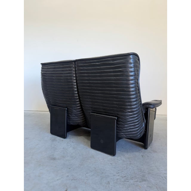 1970s Vintage 1970’s Otto Zapf for Knoll Attrb Follow Me Black Leather Two Seat Sofa For Sale - Image 5 of 12