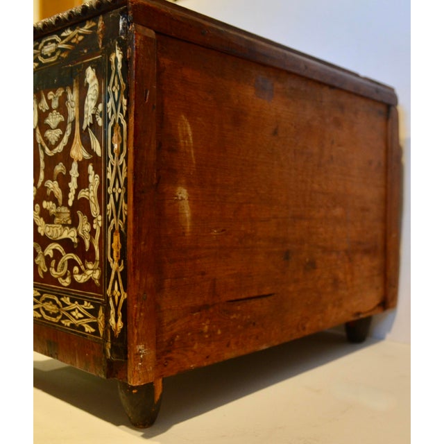 17th Century Spanish Colonial Marquetry Varqueno Table Cabinet For Sale - Image 4 of 9