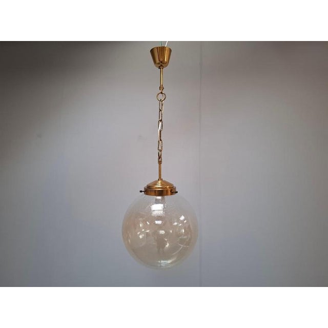 Mid-Century Modern Pendant Light in Brass and Smoked Bubble Glass by Kamenický Šenov, 1960s For Sale - Image 17 of 18