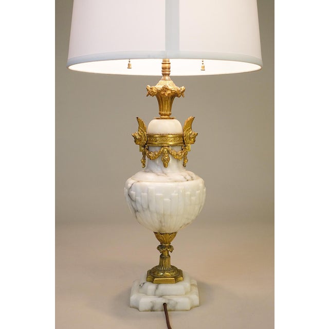 1910s Elaborate Victorian Neoclassical Bronze Gilt Urn Marble Table Lamp For Sale - Image 10 of 14