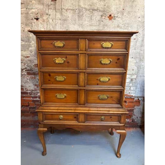Brown Drexel Tall Boy Dresser, Walnut, Hollywood Regency Style, USA, 1970 For Sale - Image 8 of 14