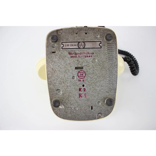 Mid-Century Functional Phone from Tesla, Czechoslovakia, 1968 For Sale - Image 6 of 9