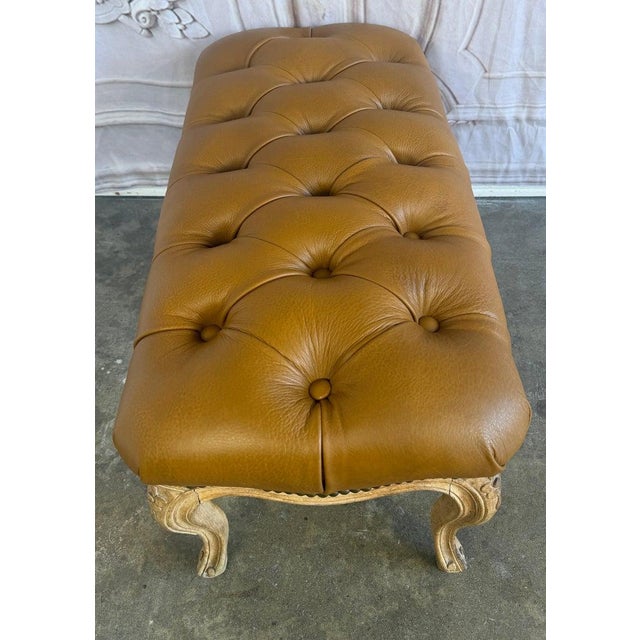 French Louis XV Style Tufted Bench - Caramel Leather For Sale - Image 12 of 14
