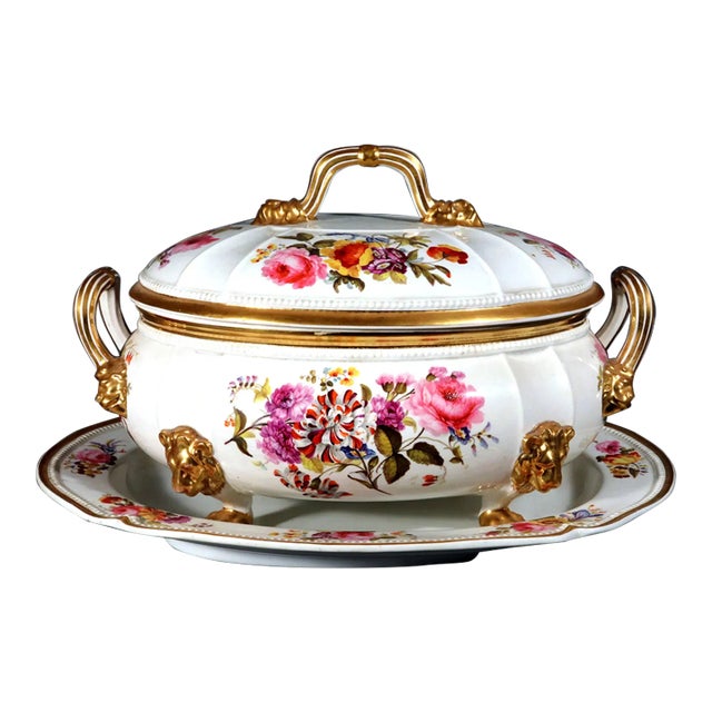 Derby Porcelain Large Flower-Painted Soup Tureen, Cover and Stand With Gilt Lion Masks and Paw Feet, Circa 1815–1825 For Sale