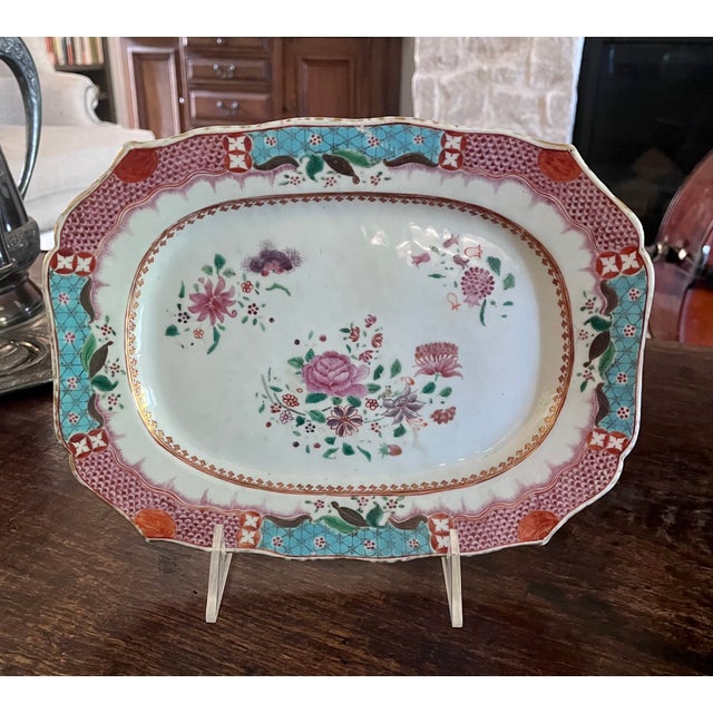 Rose Antique 18th Century Chinese Export Famille Rose Porcelain Platter - Qianlong Period For Sale - Image 8 of 17