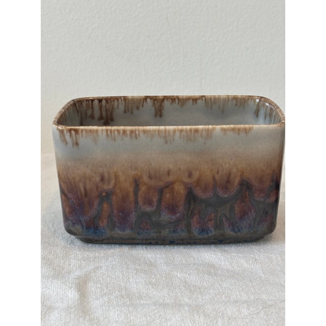 Jens Harald Quistgaard 1970s Bing & Grøndahl Mexico Collection Quistgaard. Creamer (303), Sugar (302), and Sweetener (582)- 3 Pieces For Sale - Image 4 of 6