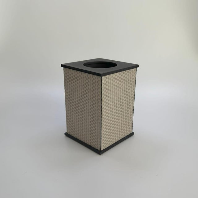 Taupe Leather & Bronze Bathroom Accessories Set from Giobagnara Firenze, 2016, Set of 3 For Sale - Image 4 of 10